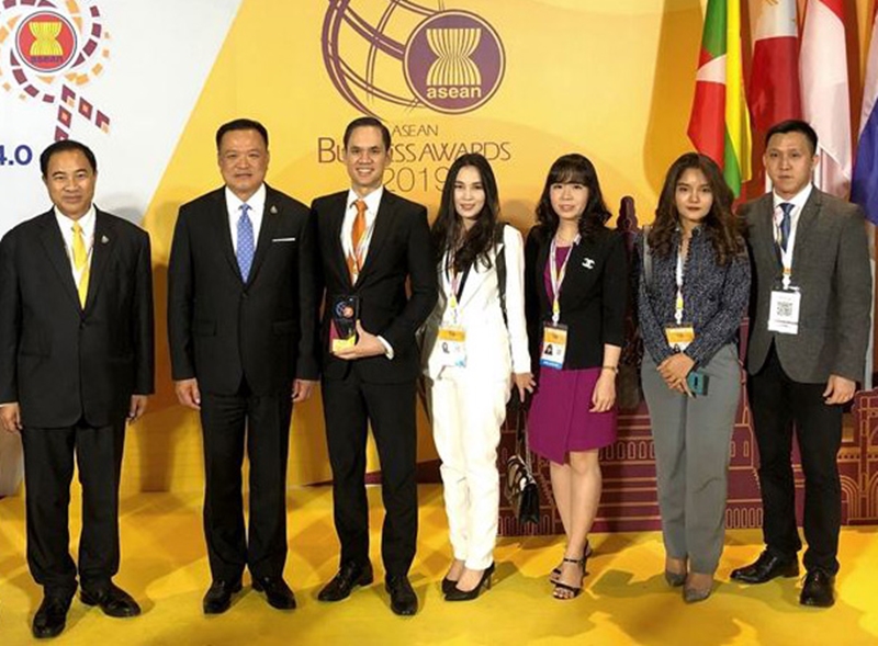 B.Grimm Power ‘BGRIM’ received the Country Winner Award in Green Enterprise (Large-Tier) from the ASEAN Business Awards 2019 of the 35th ASEAN Summit 2019
