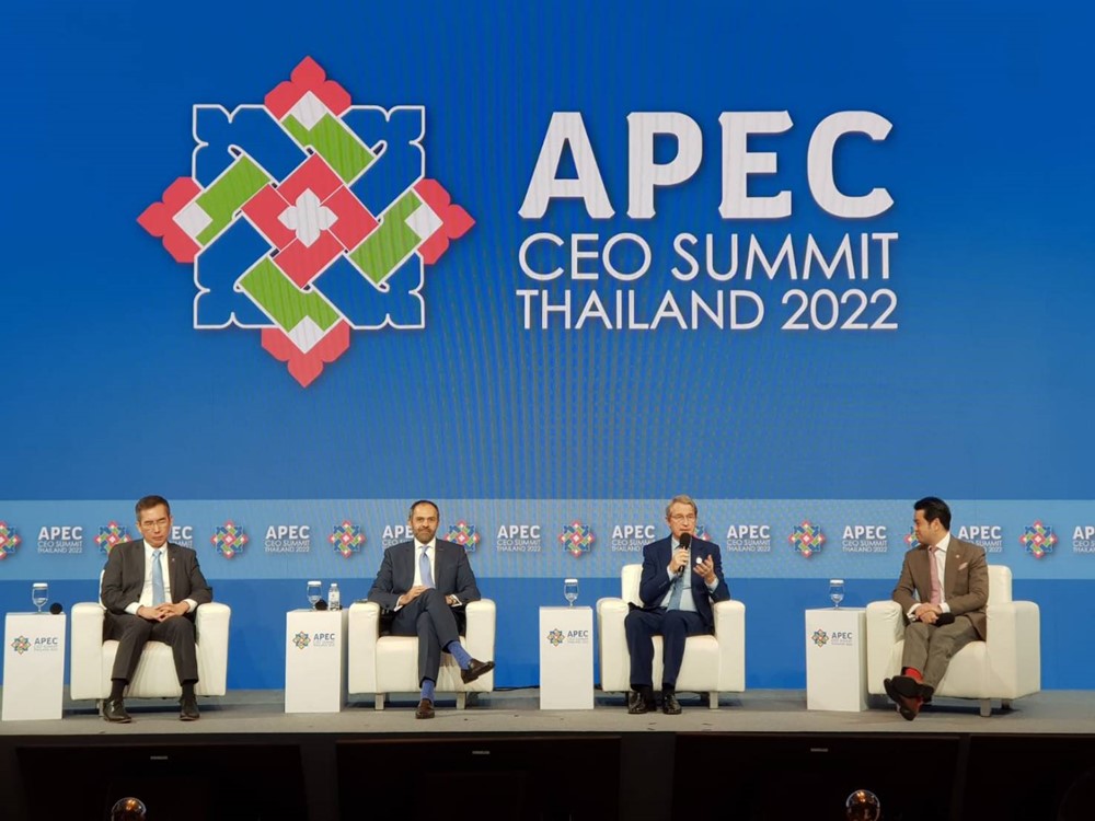 Dr. Harald Link joined the panel discussion at APEC CEO SUMMIT 2022.
