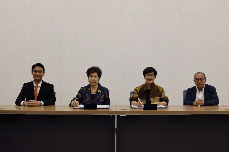 mou-cu-curatorial-practice