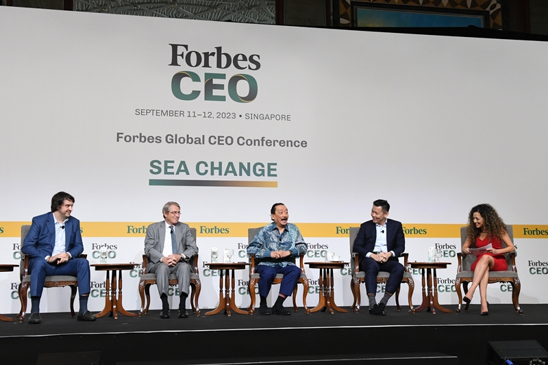 บี.กริม เพาเวอร์ ชูแนวคิด “การดำเนินธุรกิจด้วยความโอบอ้อมอารี” ของ บี.กริม ในงาน Forbes Global CEO 2023 ประเทศสิงคโปร์ 