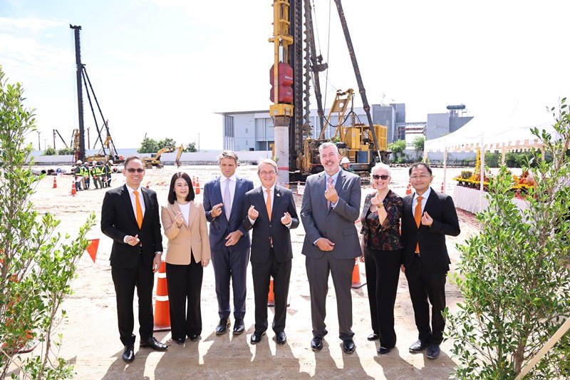 B.Grimm Power และ Digital Edge ตอกเข็มฤกษ์ดาต้าเซ็นเตอร์ ไฮเปอร์สเกลแห่งแรกใน EEC มูลค่าโครงการ 24,520 บาท 