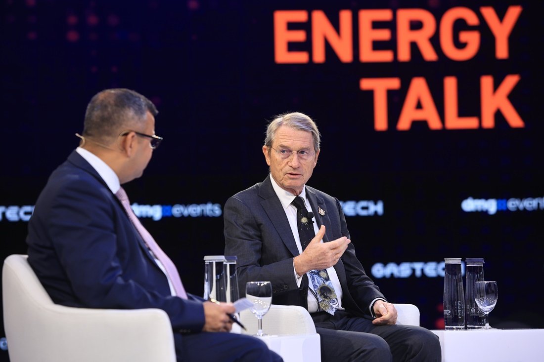Dr. Harald Link shares insights at Gastech 2026 on “Empowering the World Compassionately: Reimagining LNG’s Role and Resilience in Thailand” session.